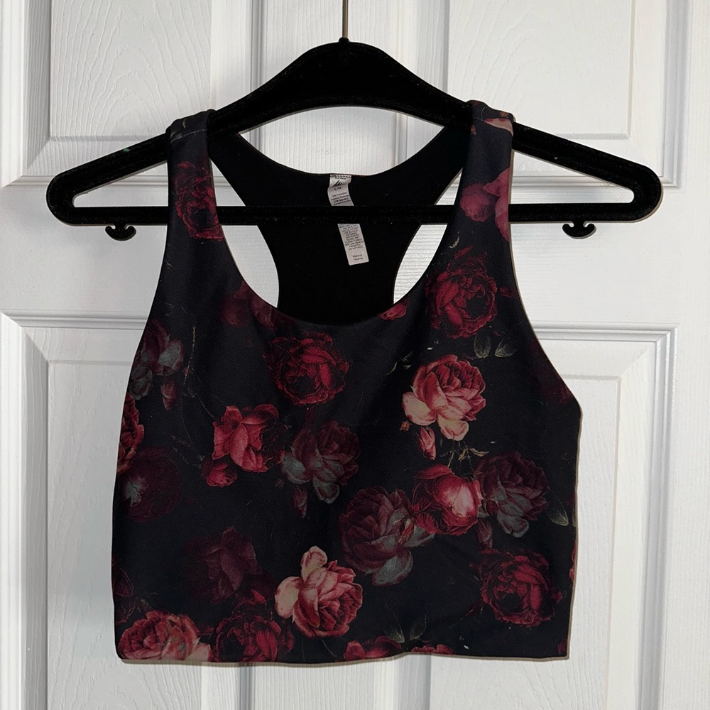 Cropped workout top